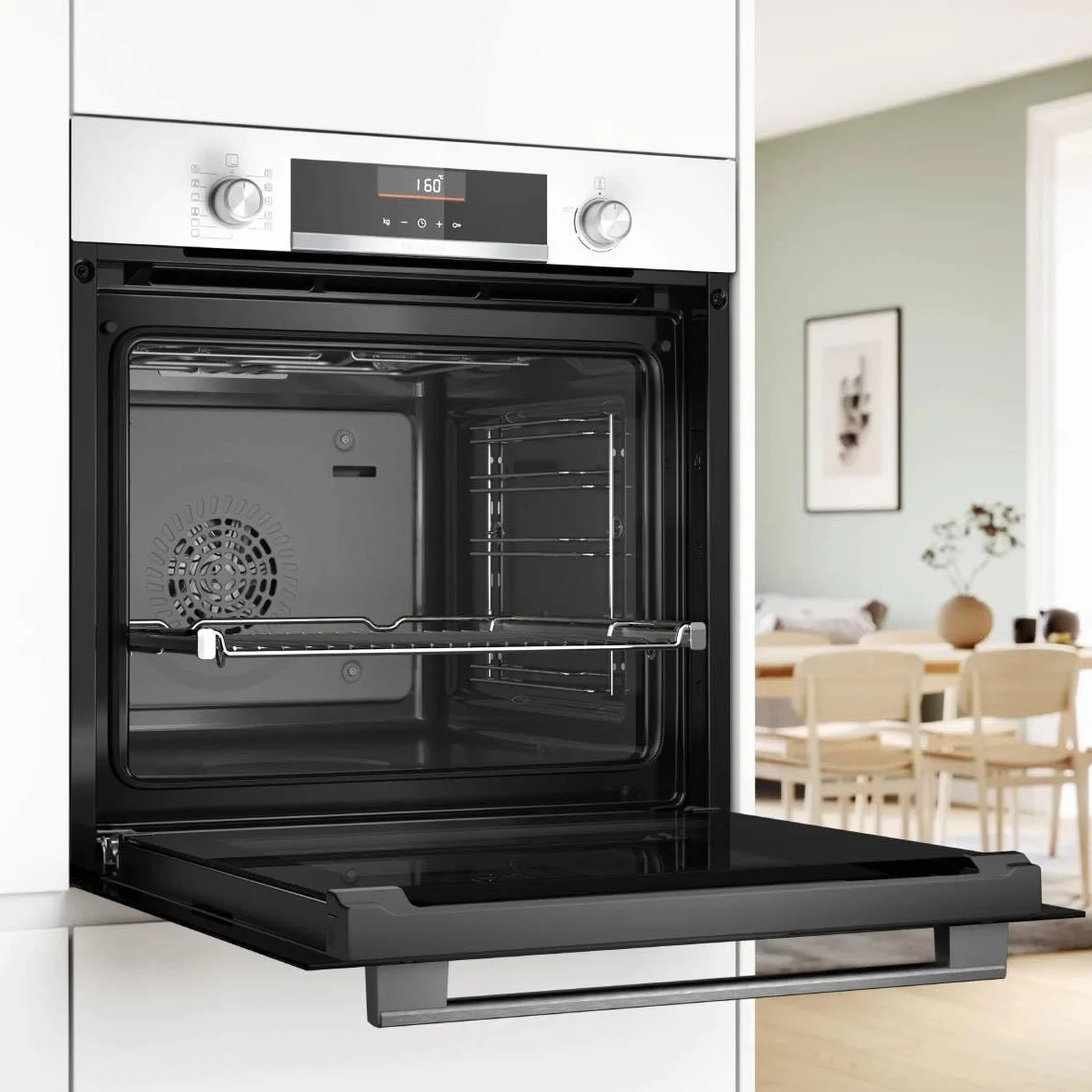Bosch, Backofen, Serie 6, AirFry-Funktion, weiß, HBG536EW4 | Gesünderes Kochen für die ganze Familie mit knusprigen und köstlichen Ergebnissen.
