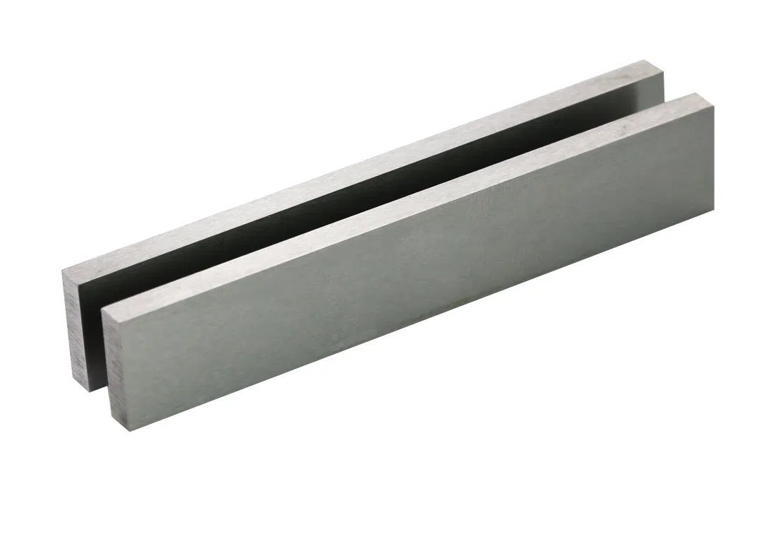 CNC QUALITÄT Parallelunterlagen 24 Paar - 150 mm Länge - paarweise geschliffen - gehärtet - DIN