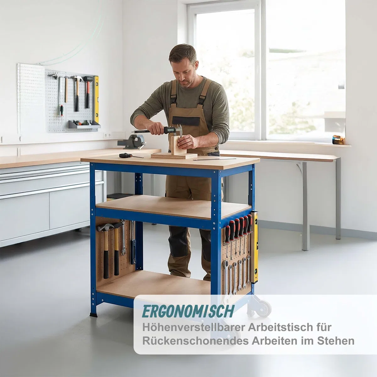 Relaxdays Werkbank, mit Rollen, HBT: 69,5x72,5x50 cm, höhenverstellbar, Werktisch mit Lochwand, Stahl & MDF, blau