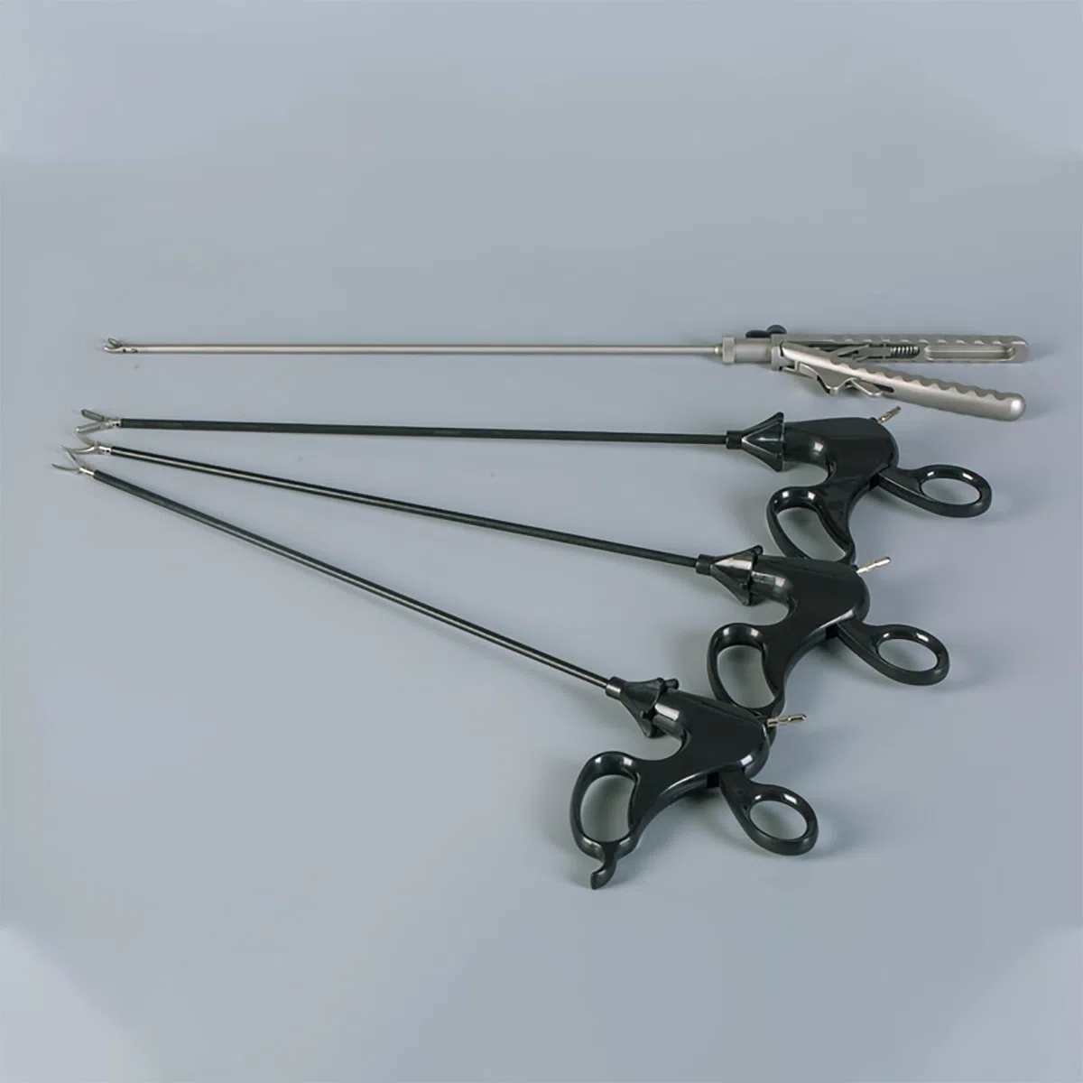 Laparoscopic Training Practicing Grasper Laparoscopy Instruments Set 4 Piece.(For practice use only)