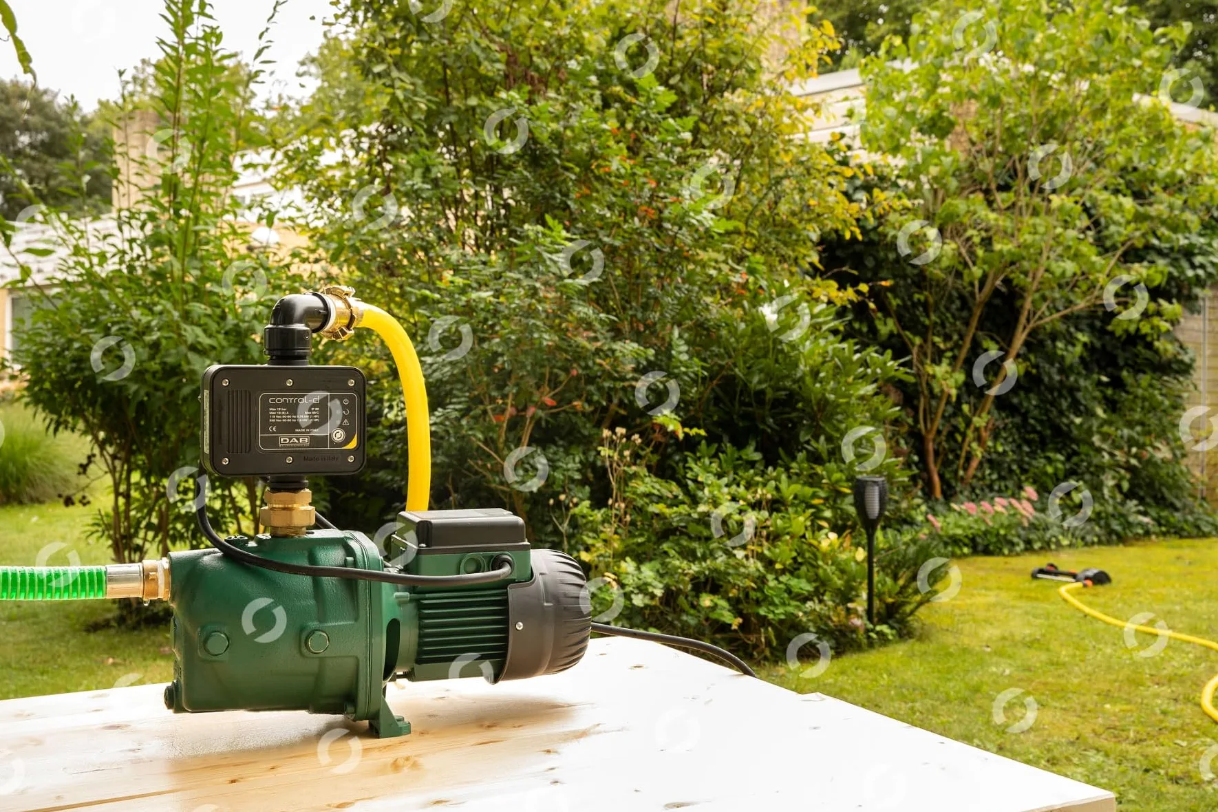 DAB Jet 132 M + DAB Control-D Hauswasserautomat - 4.800 L/Std. - 1490W - Förderhöhe 48m - Sehr robuste - Bewässerungspumpe