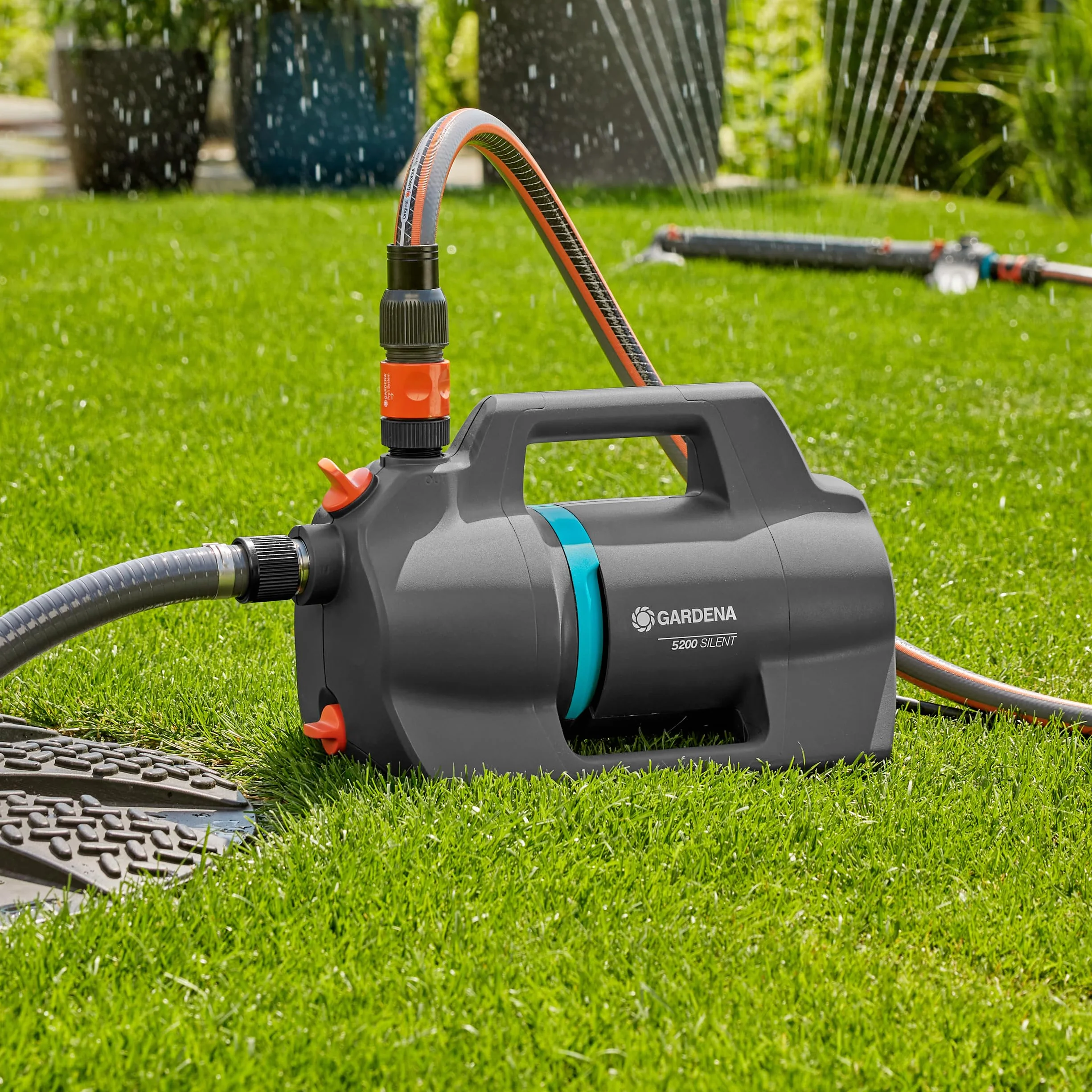 Gardena Gartenpumpe 5200 Silent Pumpen: 26% mehr Wasserdurchfluss bei gleichem Energieverbrauch im Vergleich zum Vorgänger-Modell*, Leise im Betrieb (09084-20)
