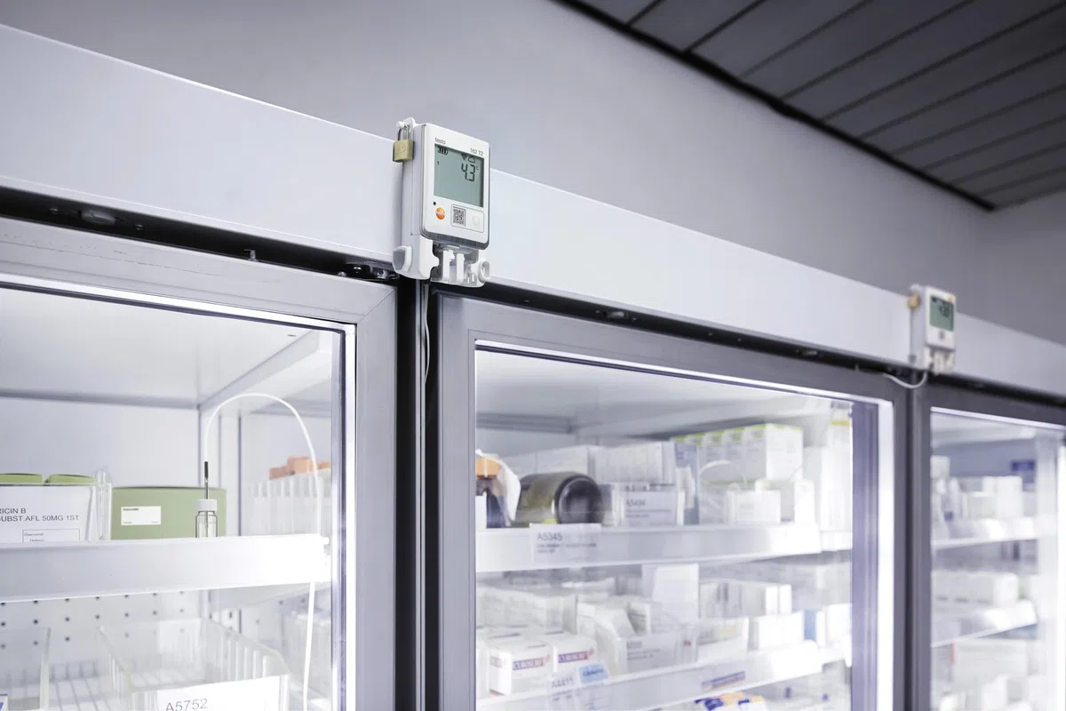 testo 0572 1622 162 T2 Temperatur-Datenlogger Messgröße Temperatur -50 bis 150 °C inkl. Wandhalterung
