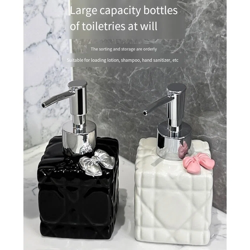 Badezimmer-Seifenspender Drücken Sie die Händedesinfektionsflasche. Badezimmer-Shampoo-Duschgel. Waschmittel-Spenderflasche. Leere Hotelflasche Badezimmerspender(White)
