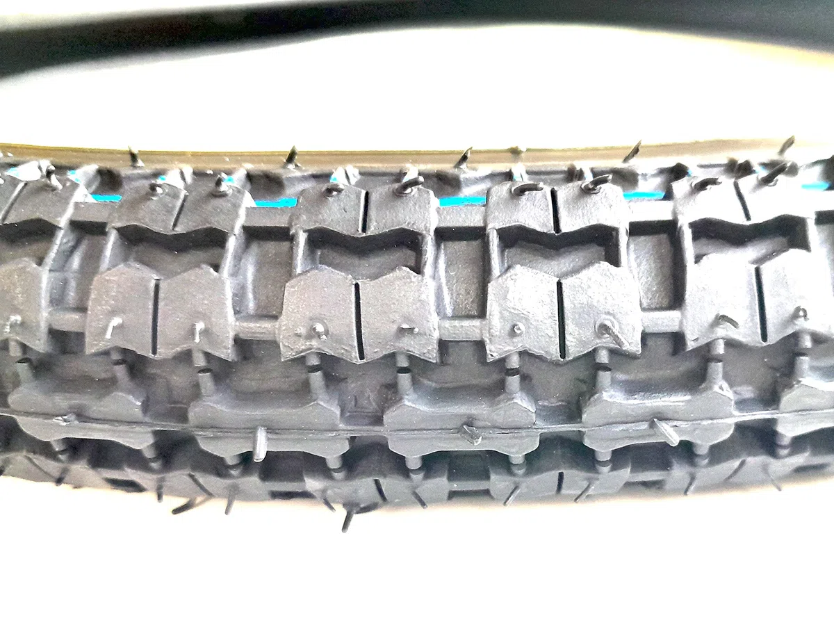 Streetparts24 Weißwandreifen Reifen Schlauch Felgenband Set 2 1/4 x 17 (2.25-17) passend für Hercules Prima M, Puch Maxi S N, Kreidler Flory MF MP, Zündapp ZR ZA ZL ZS ZD Mofa Moped Mokick