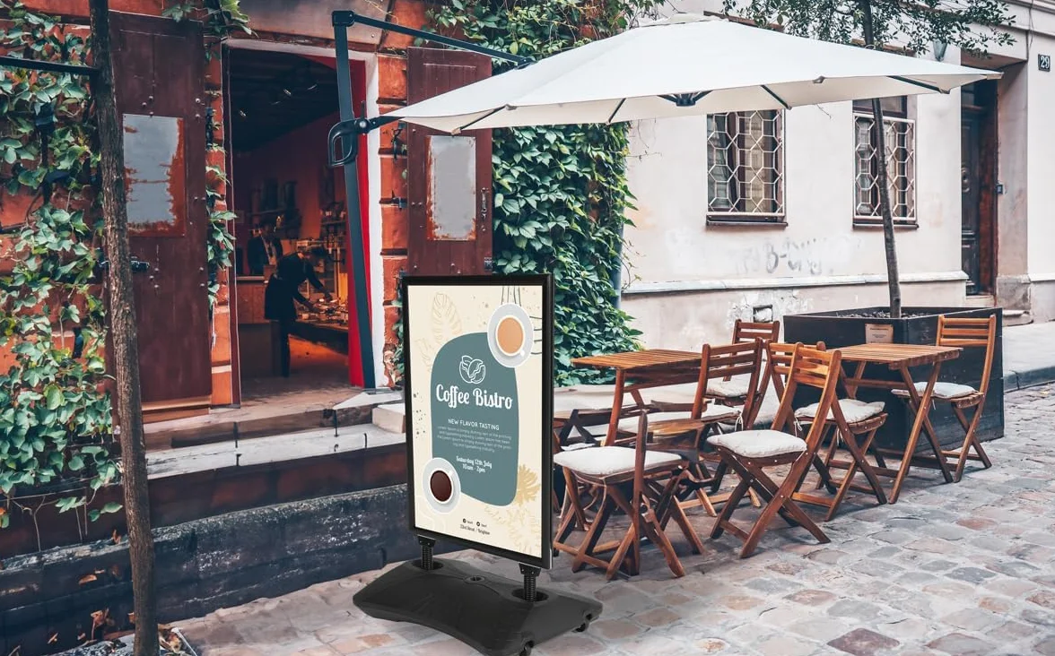Plakatständer WindPro® ECO | Kundenstopper OUTDOOR in DIN A1 | Plakataufsteller A1 wetterfest in schwarz | Aufsteller Werbung beidseitig nutzbar für 2 Plakate