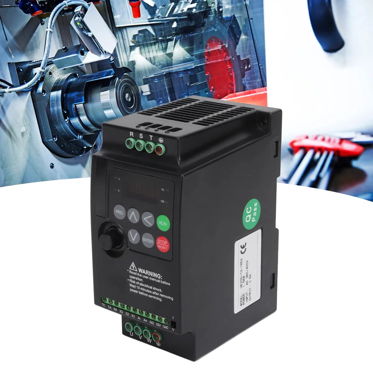 VFD 1.5KW Frequenzumrichter 3PH Frequenzumrichter Wechselrichter AC380 400V Eingang AC380V Ausgang
